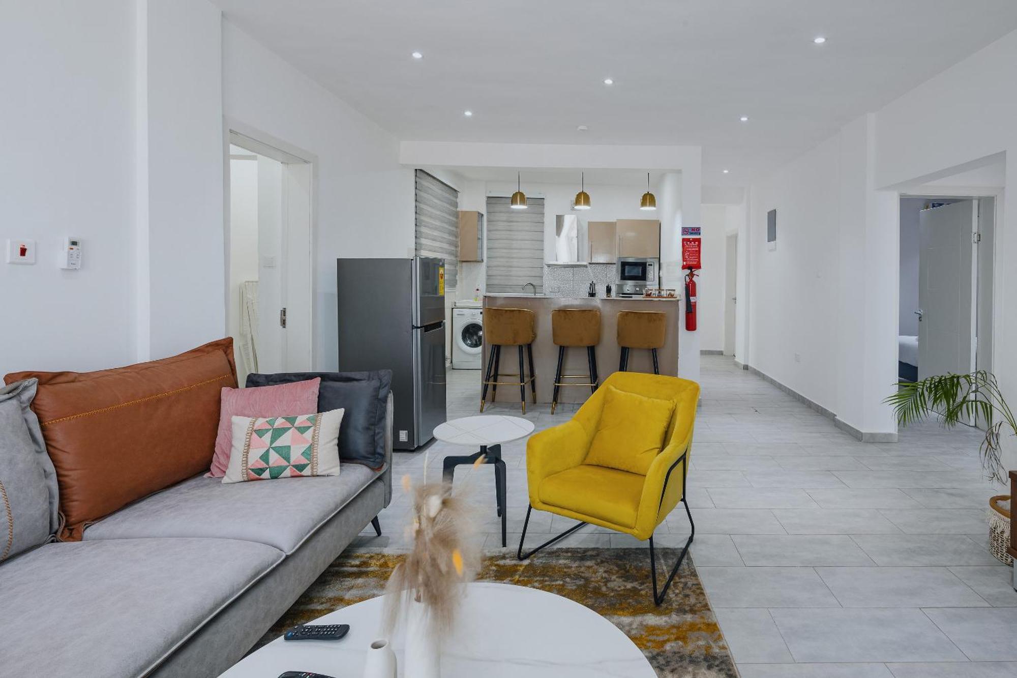 The Avery Apartments At Odomaa Place B, East Airport Άκρα Εξωτερικό φωτογραφία