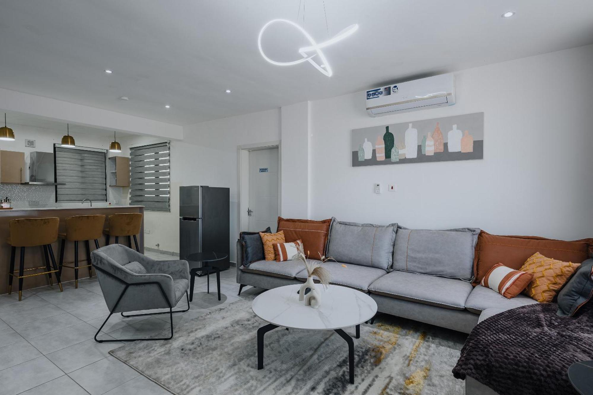 The Avery Apartments At Odomaa Place B, East Airport Άκρα Εξωτερικό φωτογραφία