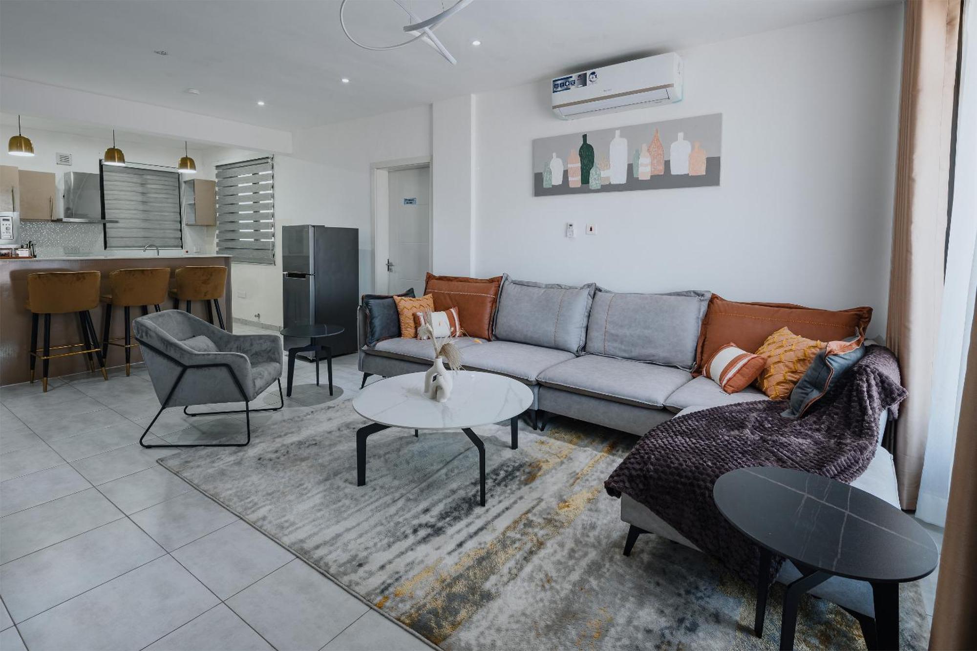 The Avery Apartments At Odomaa Place B, East Airport Άκρα Εξωτερικό φωτογραφία